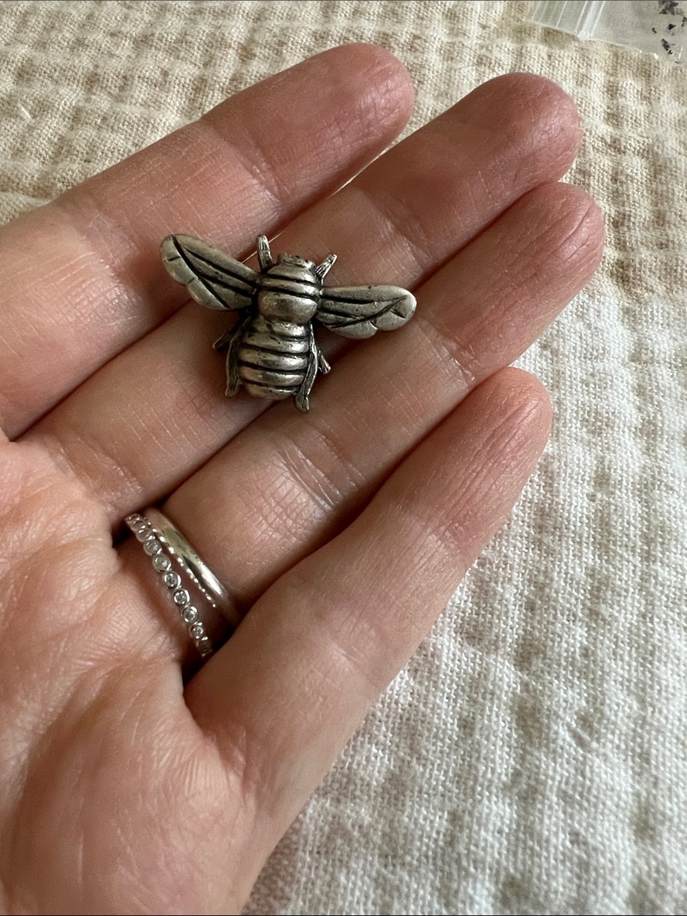 Silver Bee bead